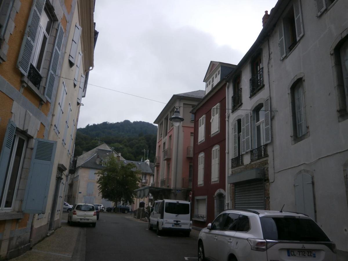 Coeur de ville, loft 3 étoiles lumineux au pied des Pyrénées Bagnères-de-Bigorre Extérieur photo
