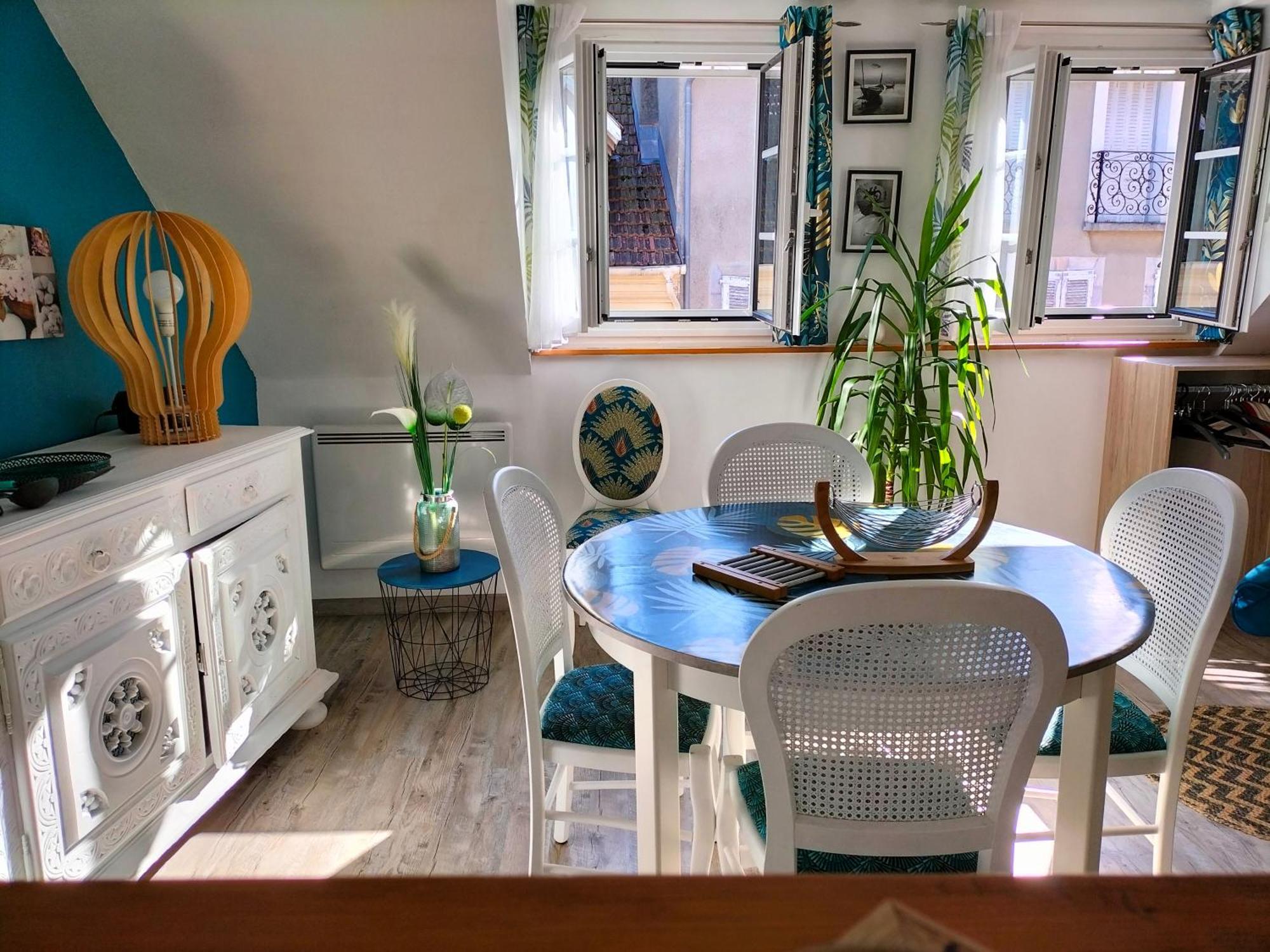 Coeur de ville, loft 3 étoiles lumineux au pied des Pyrénées Bagnères-de-Bigorre Extérieur photo