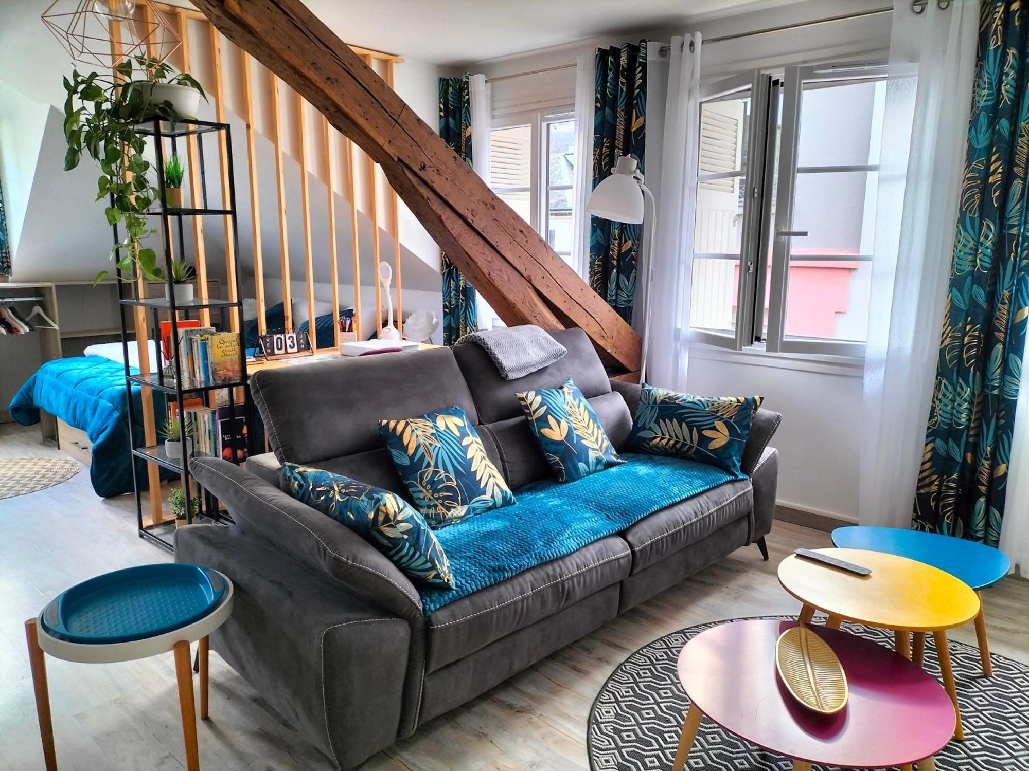 Coeur de ville, loft 3 étoiles lumineux au pied des Pyrénées Bagnères-de-Bigorre Extérieur photo