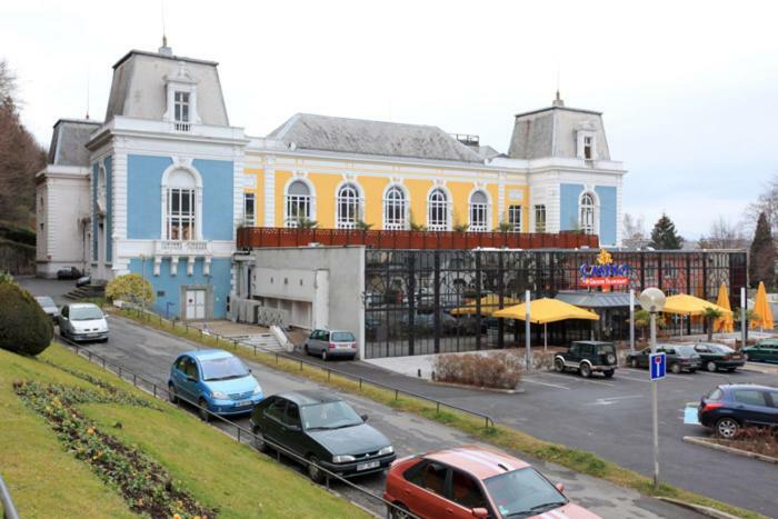 Coeur de ville, loft 3 étoiles lumineux au pied des Pyrénées Bagnères-de-Bigorre Extérieur photo